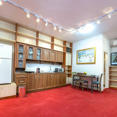 Cinema Museum Apartment Ateny Zewnętrze zdjęcie